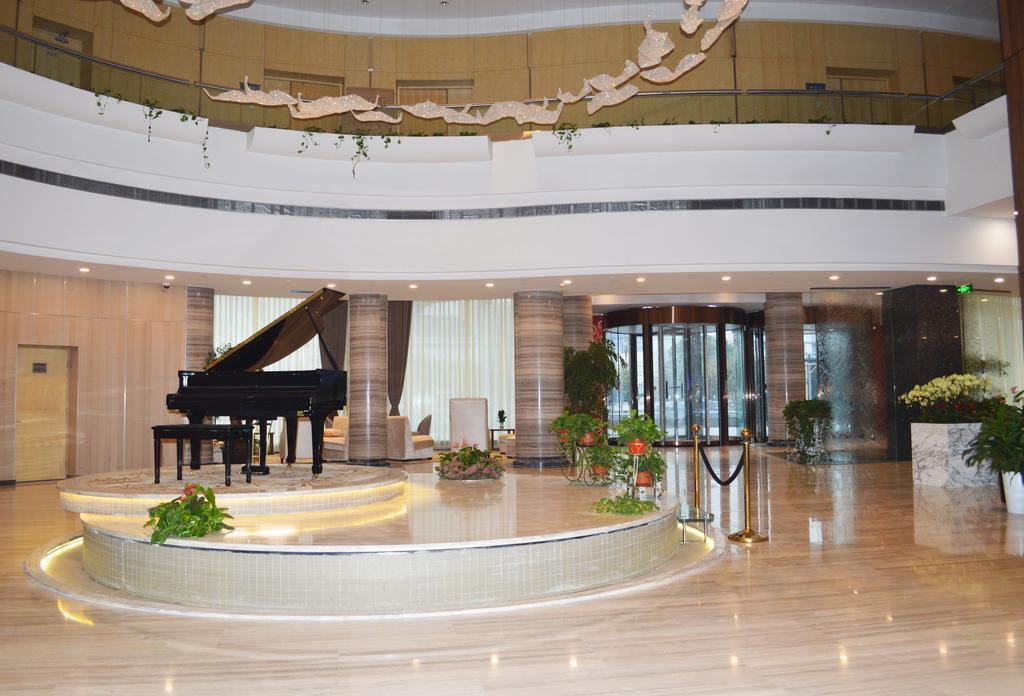 Noble Center Hotel Shanghai Exterior photo