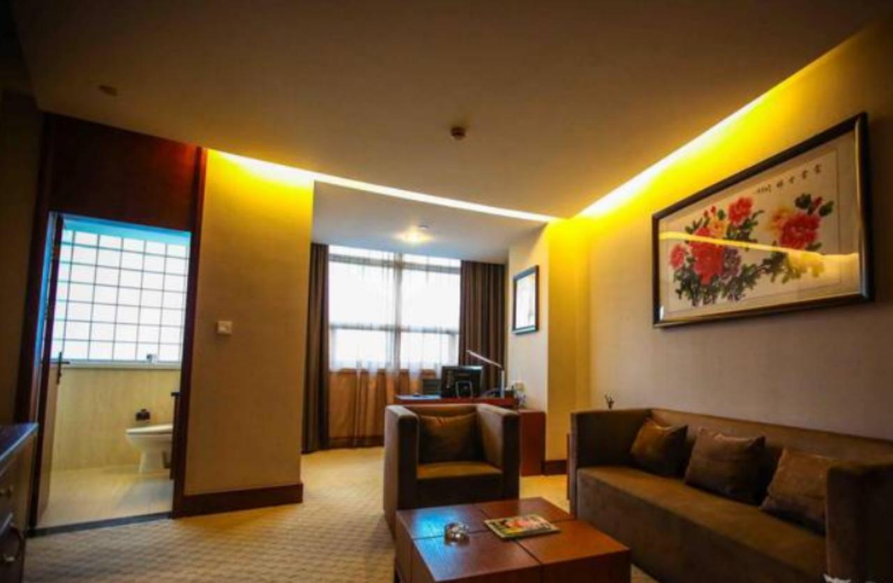 Noble Center Hotel Shanghai Exterior photo
